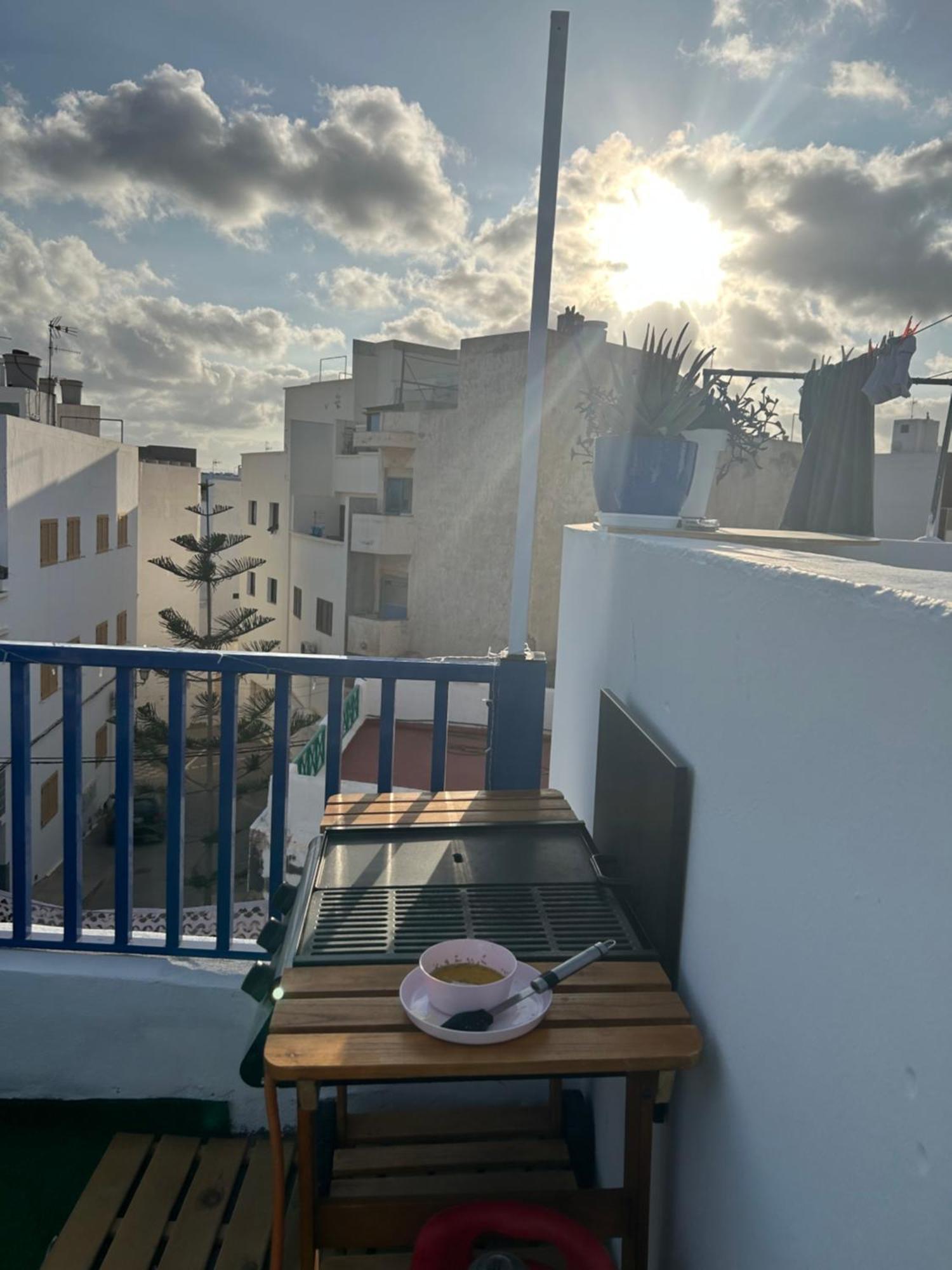 La Buganvilla Rooms Аресифе Екстериор снимка