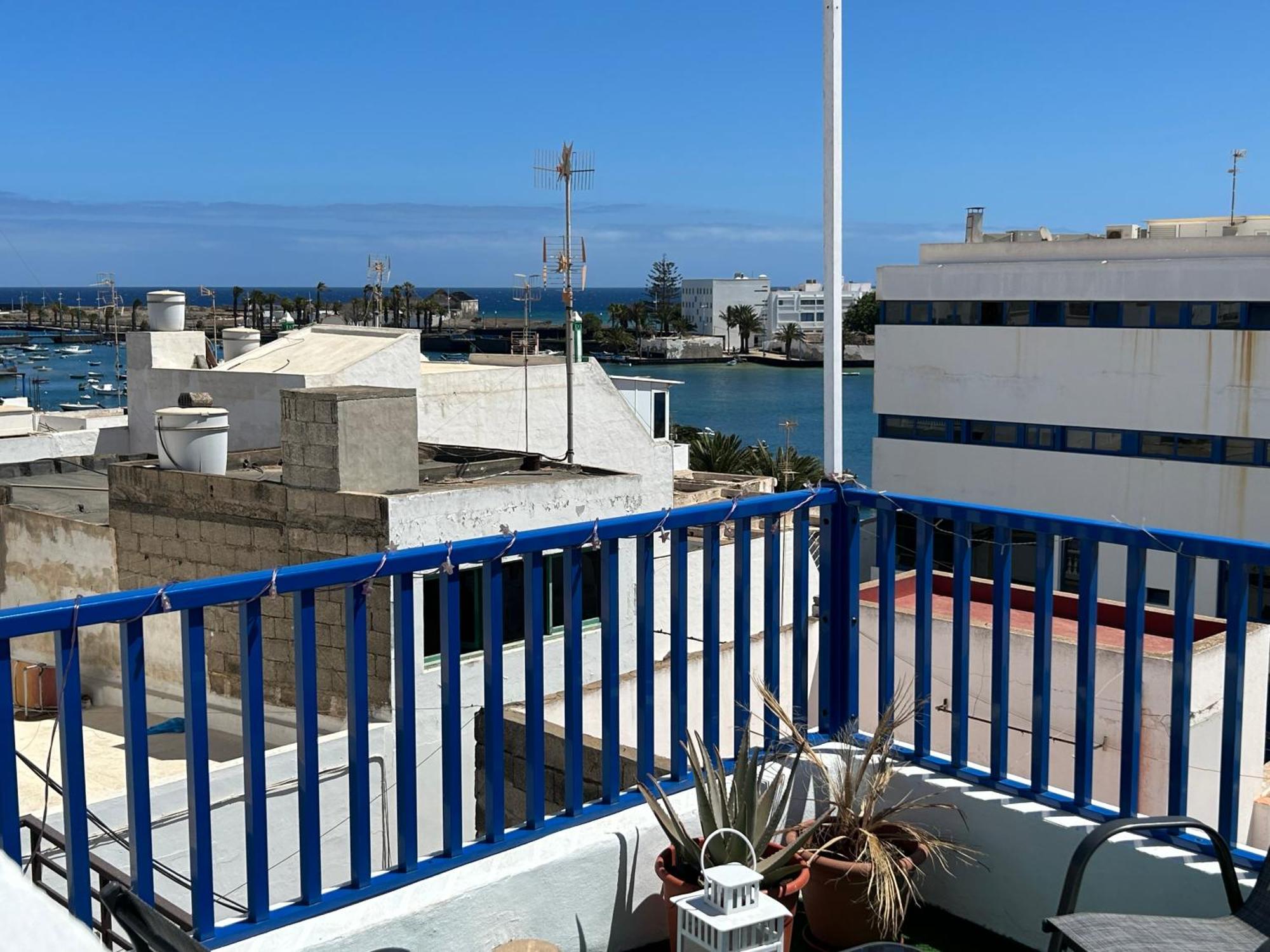 La Buganvilla Rooms Аресифе Екстериор снимка